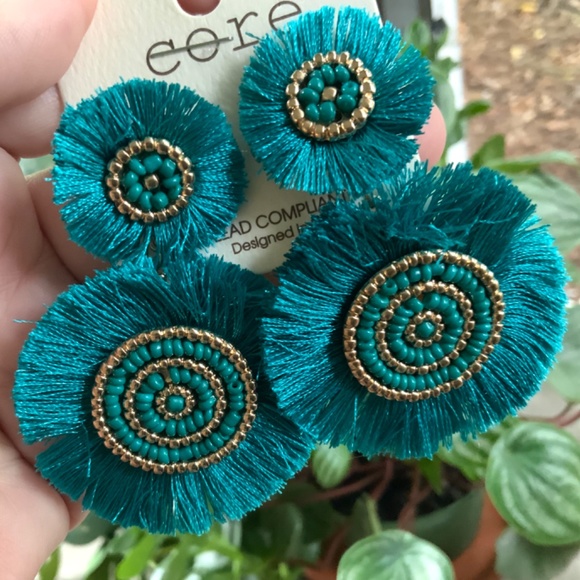 BOHO VIBE TEAL BEADED FRINGE EARRINGS/ ONE PAIR ⭐️ NEW CONDITION/ PIERCED - Picture 4 of 6